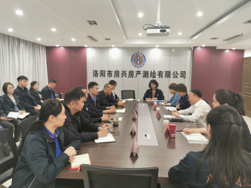 解難題 強(qiáng)弱項(xiàng) 促發(fā)展 ——弘義集團(tuán)黨委書記、董事長張秀峰 到子企業(yè)調(diào)研